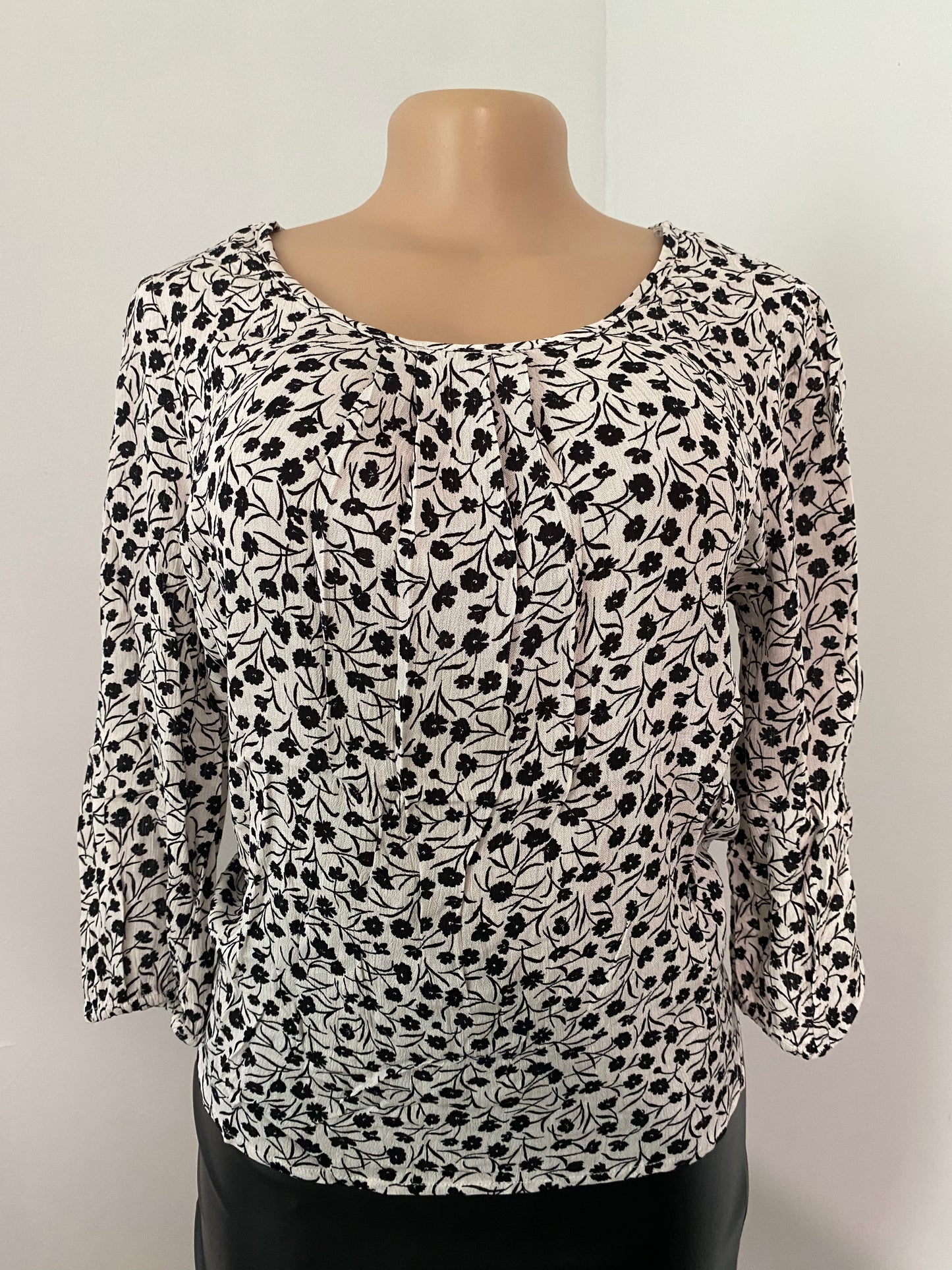 Floral Printed Woven Top